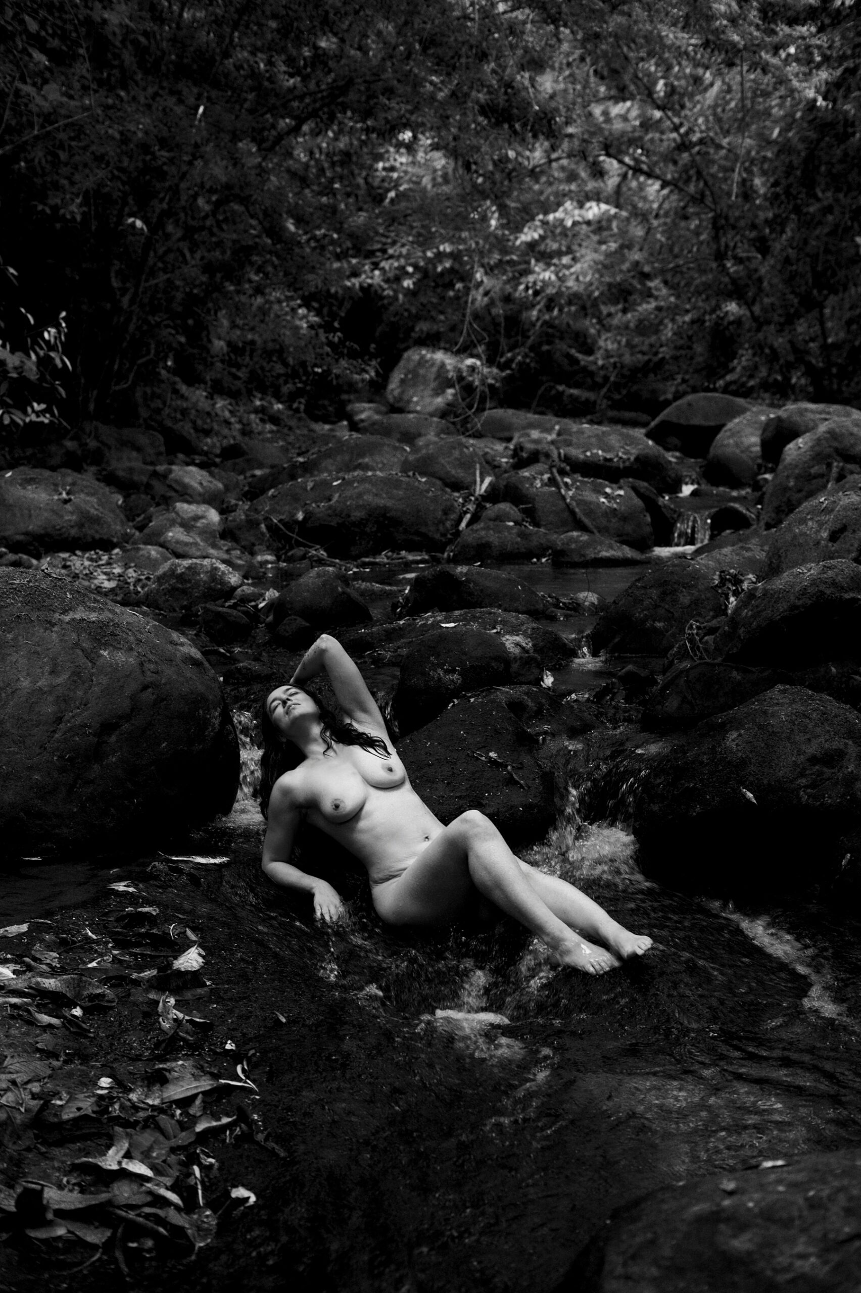 Black and White Nude Boudoir Photos in Costa Rica River