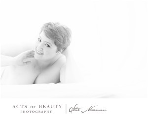 Plus-Size-Boudoir-Photography-Curvy-Curves
