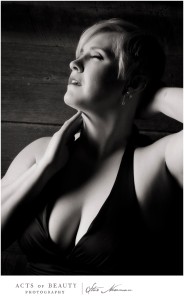 Plus-Size-Boudoir-Photography-Curvy-Curves