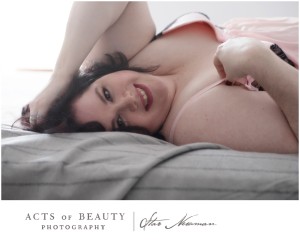 Plus-Size-Boudoir-Photography-Curvy-Curves