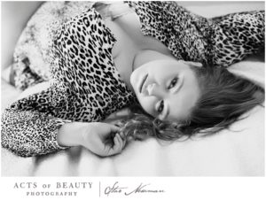 Edmonton Boudoir Photographer Curvy Plus Size