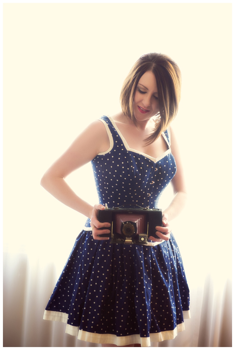 cute-vintage-boudoir-edmonton-glamour-photography.jpg cute-vintage-boudoir-edmonton-glamour-photography